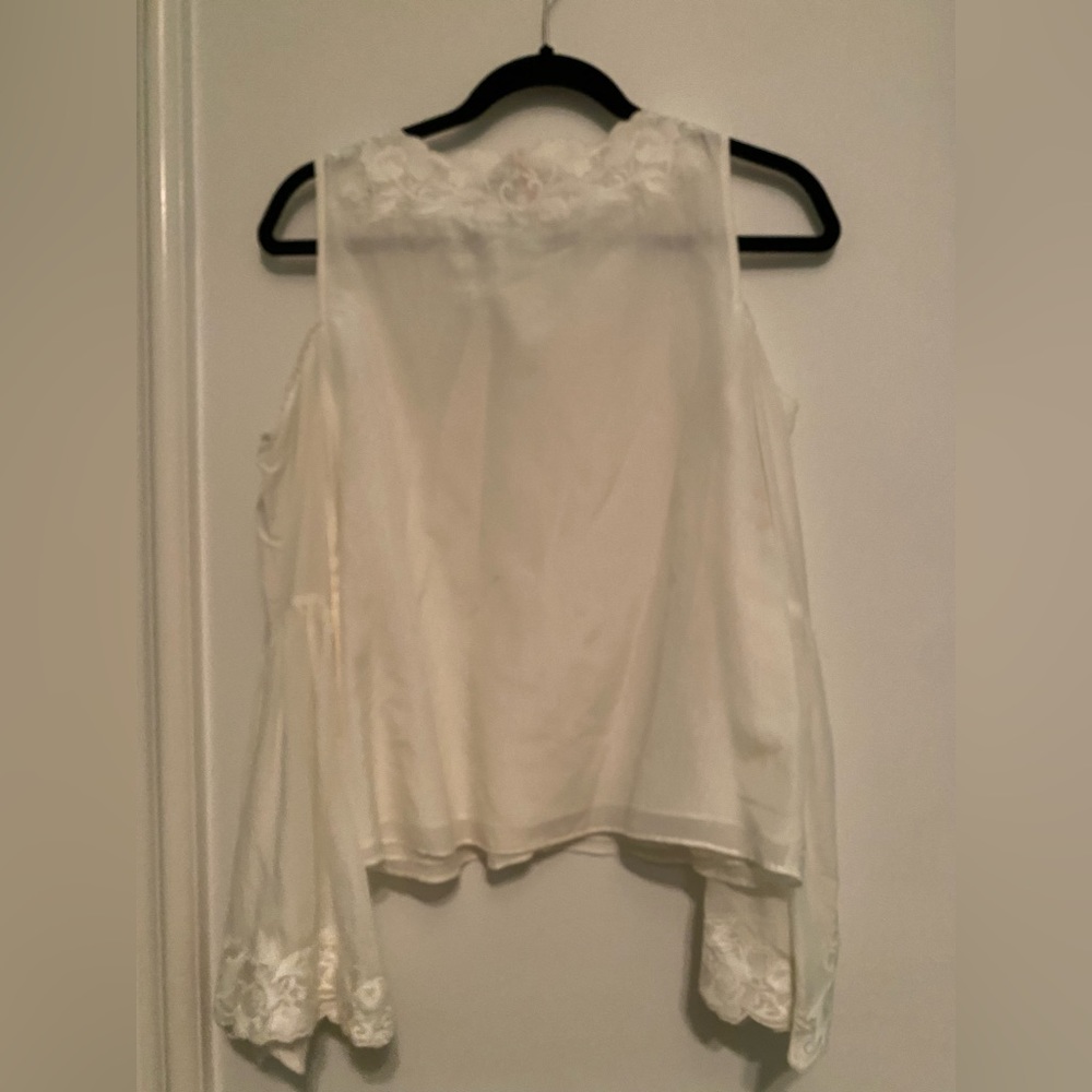 Intermix blouse - Picture 4 of 6